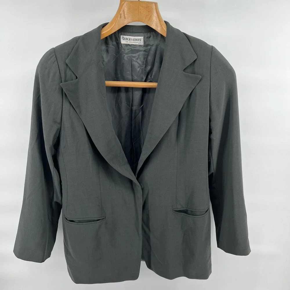 Vintage Giorgio Armani Le Collezioni Women Grey Wool Blazer Made in Italy M 8-10 - Picture 2 of 13